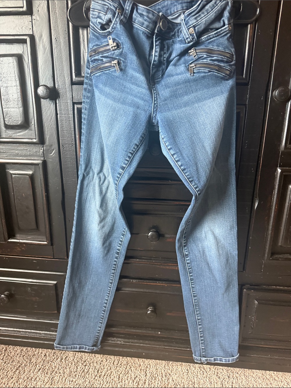 Kut Denim Skinny Women's Blue Jeans with Zip Pocket Accents